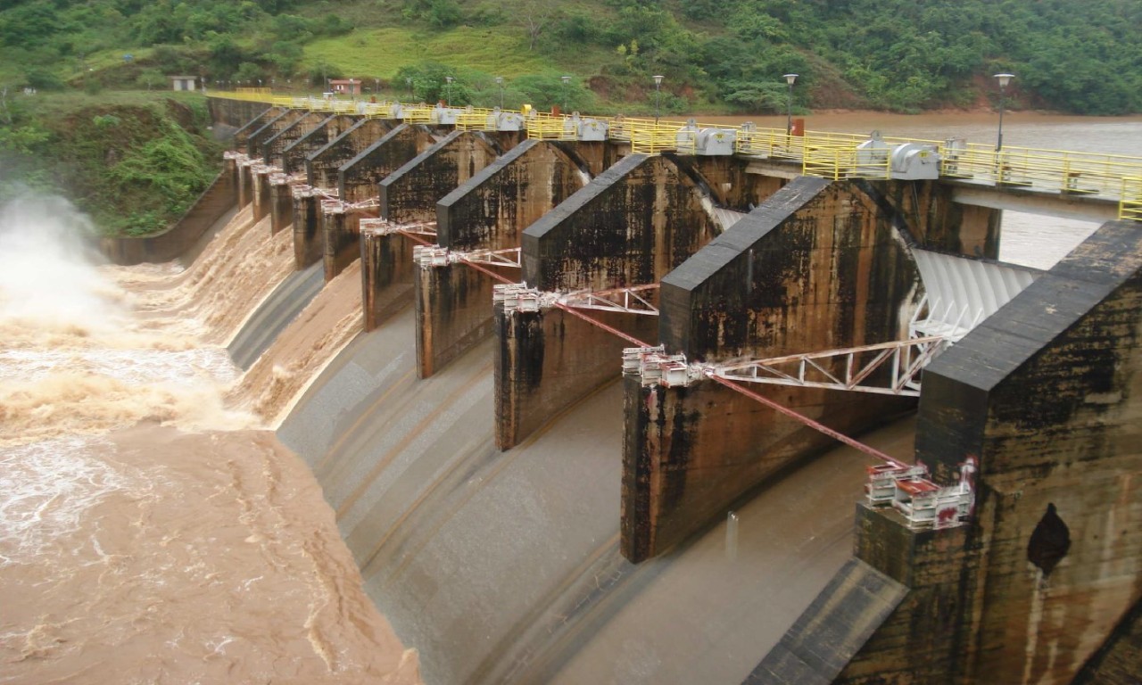 saltogrande2