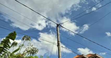 O que é preciso saber sobre colisões de veículos com postes