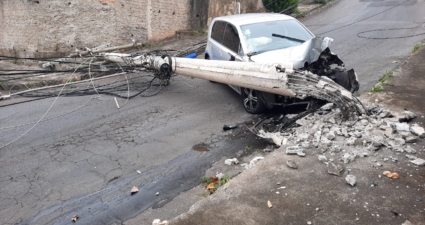 Cemig orienta o que fazer em caso de fio partido sobre veículos 