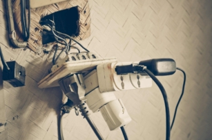 Brasil contabiliza pelo 3º ano consecutivo mais de 2 mil acidentes elétricos e Cemig alerta para cuidados 